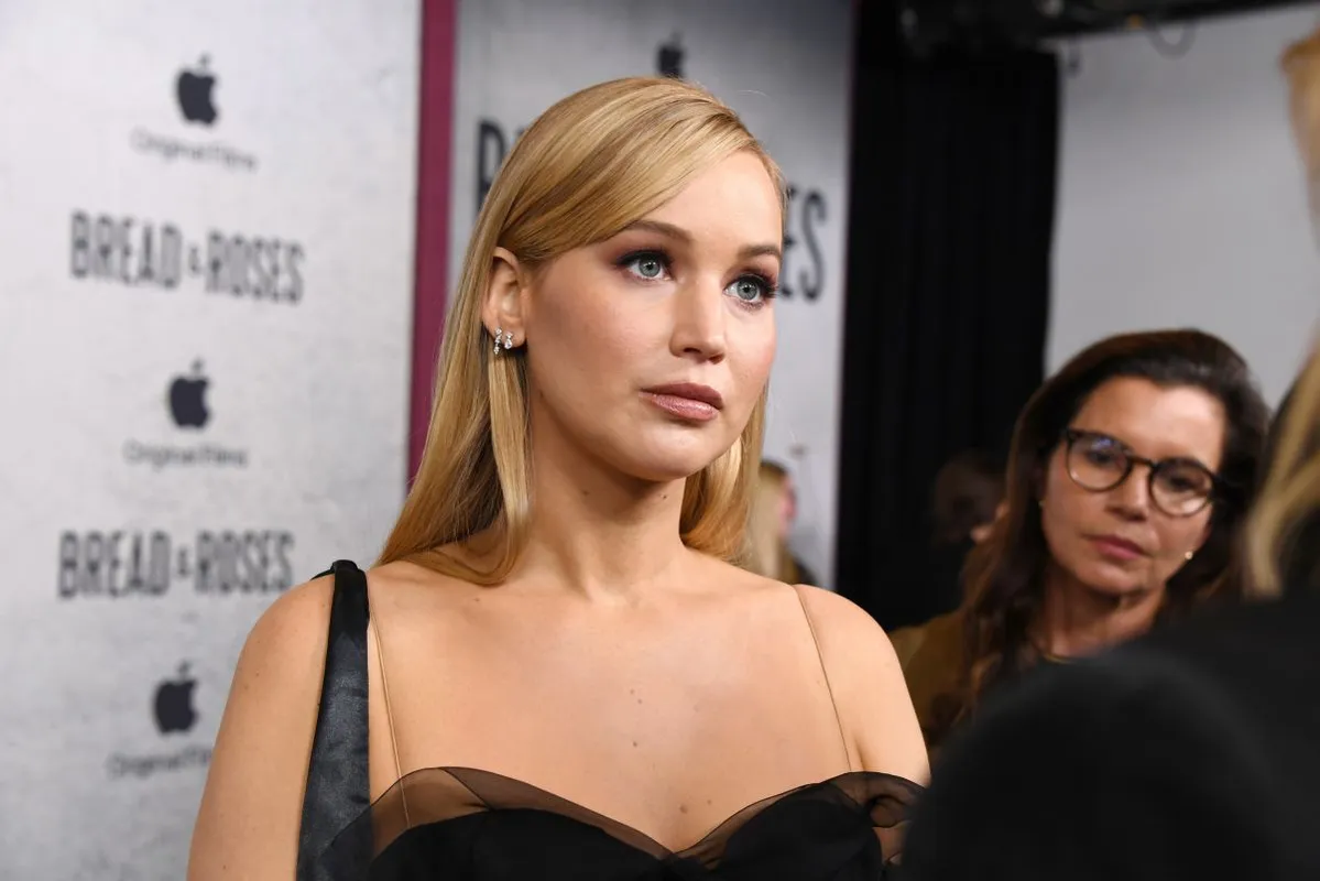 Jennifer Lawrence, Bread & Roses LA Premiere