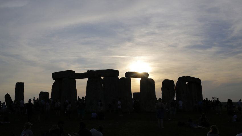 Stonehenge-i napforduló ünneplése