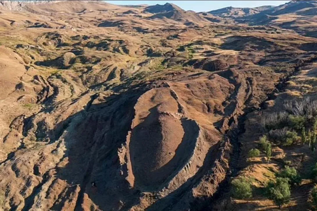 Noé bárkája nyomára bukkantak a Durupinar-formációban