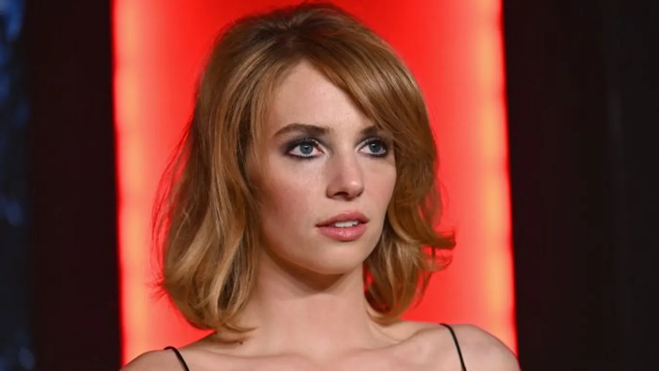 A Stranger things sztárja megmutatja kedvesét a világnak
