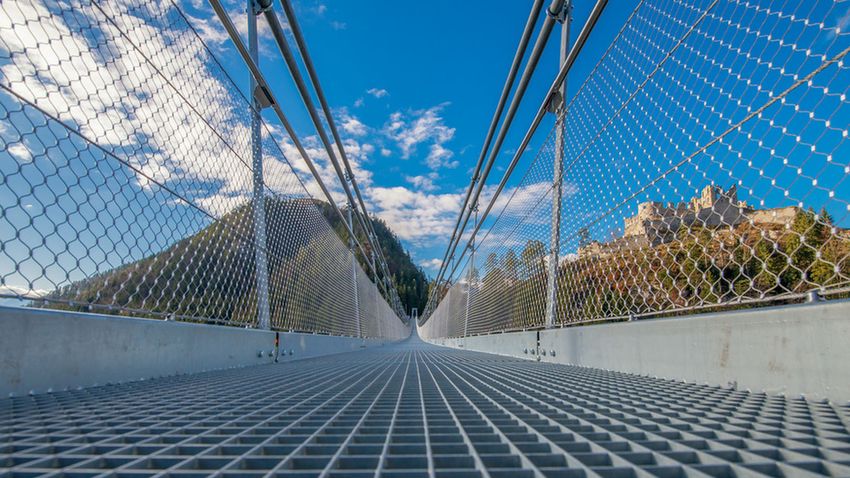 Highline 179