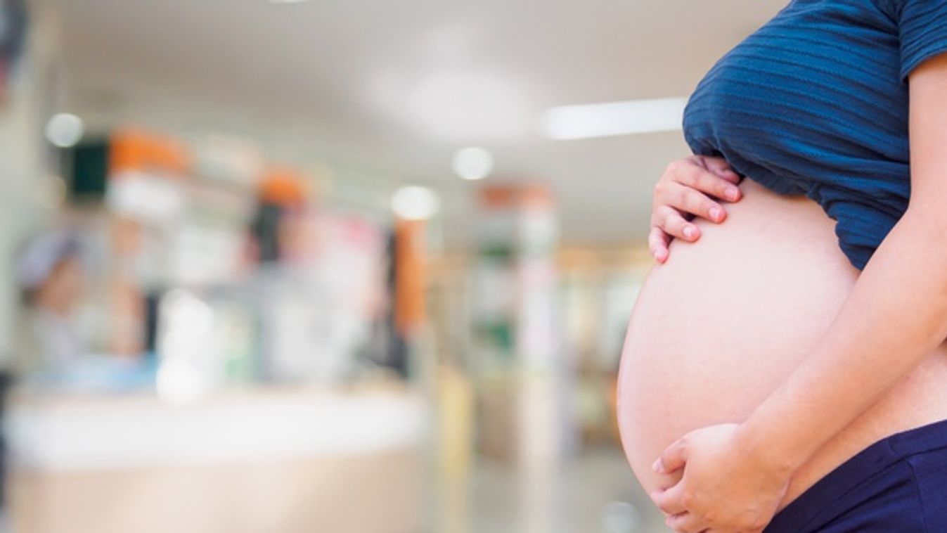 Minden szobához van vécé és zuhanyzó a mezőtúri szülészeten