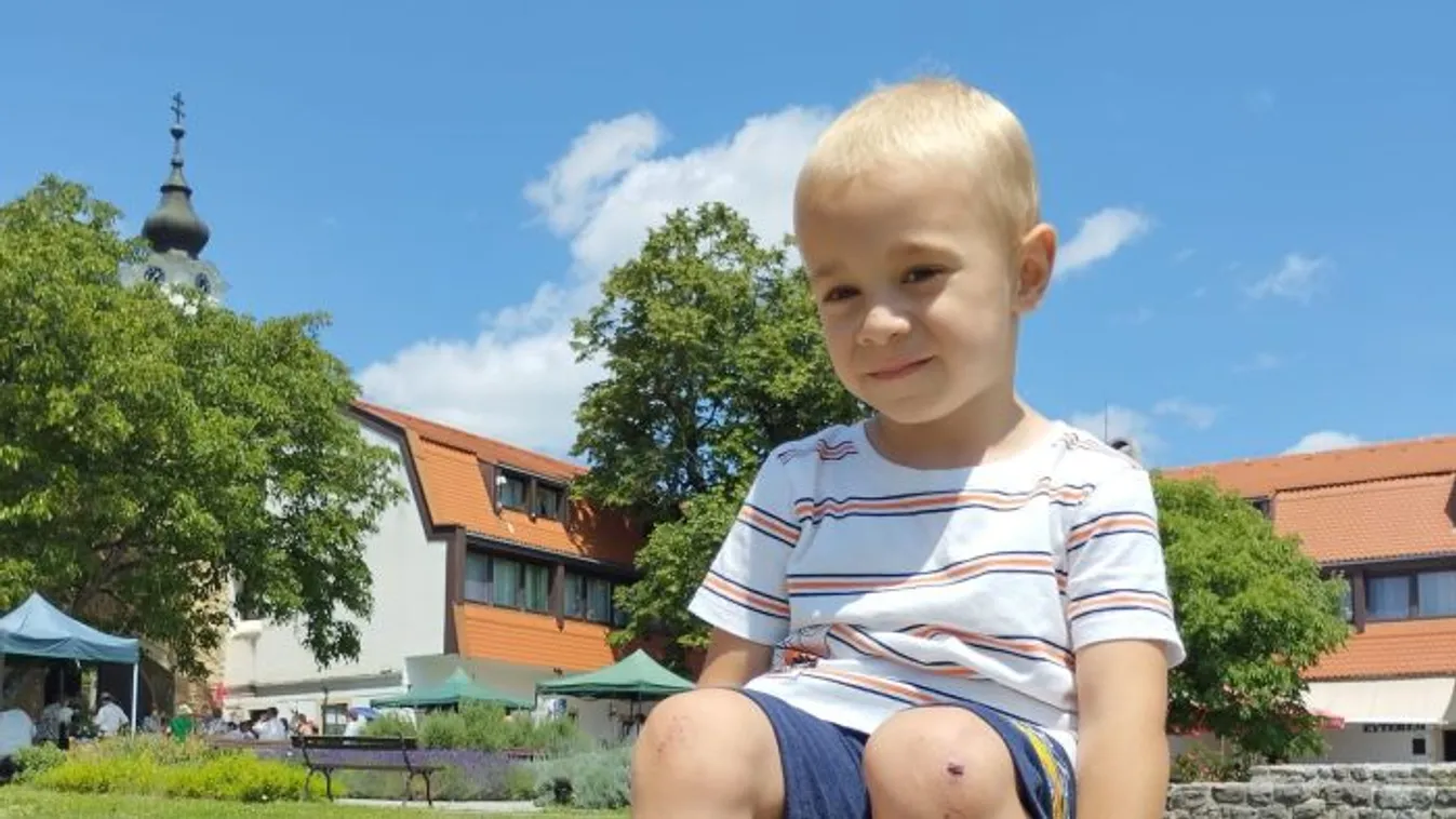 Szívszaggató, ahogy az izomsorvadásos Dominik biciklizik: ha nem segítünk, mindezt elveszíti