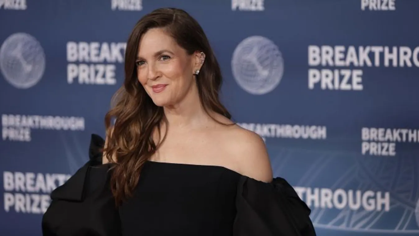 Drew Barrymore felfedte milyen plasztikai műtéten esett át
