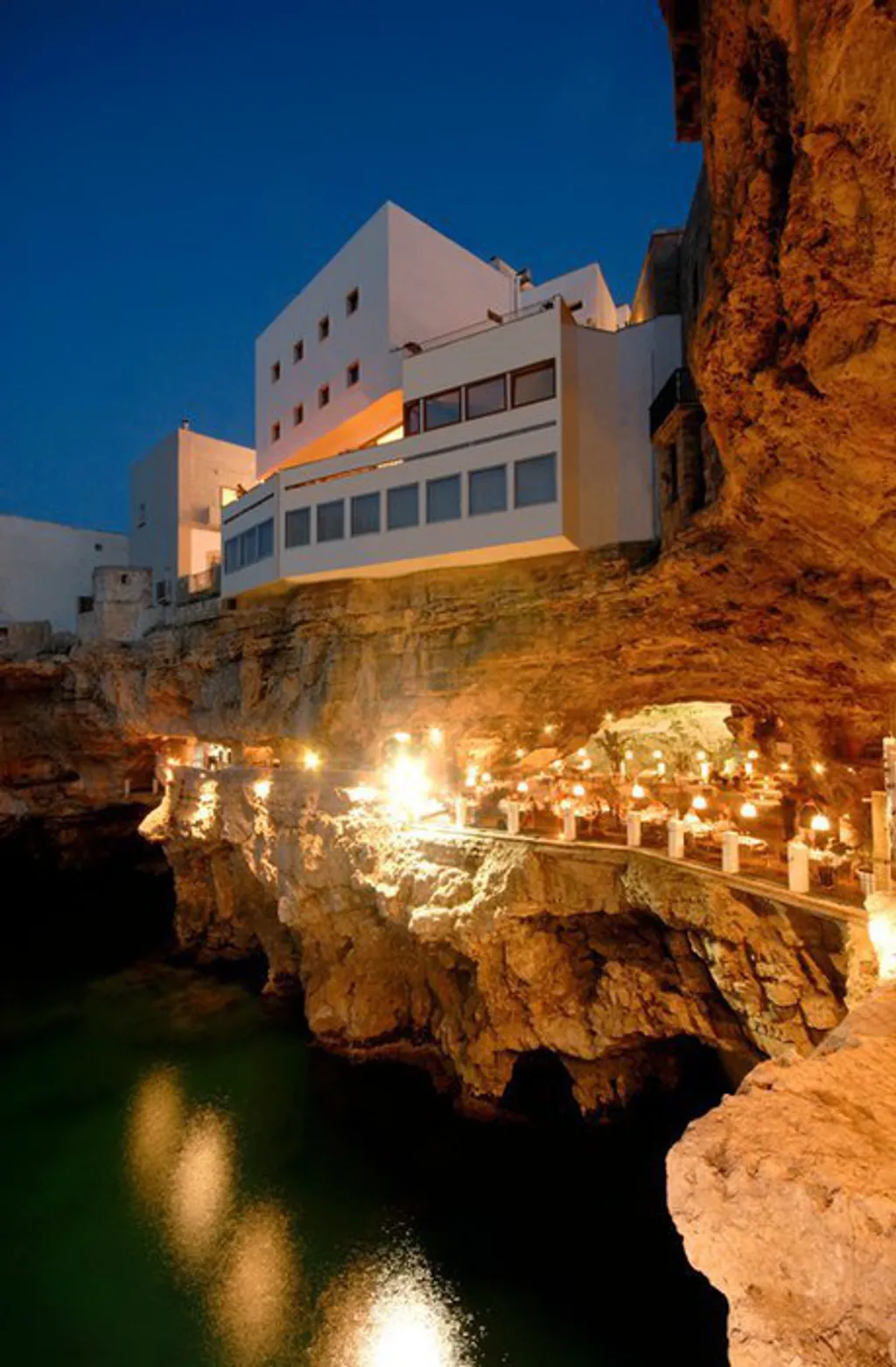 Grotta Palazzese / Facebook 