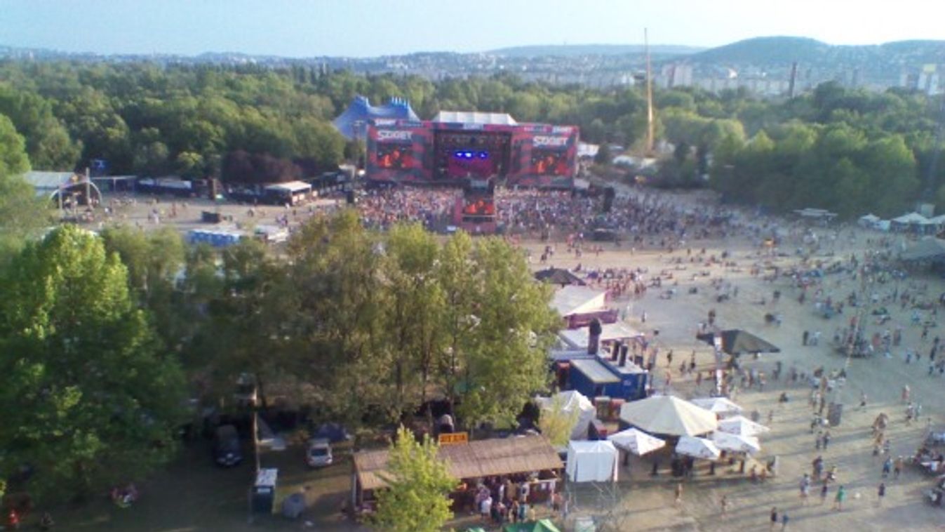 Baj van, baj – anya és apa a Szigeten