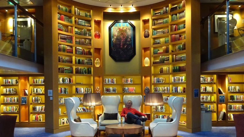 Íme, a Celebrity Cruises egyik luxushajójának fedélzete