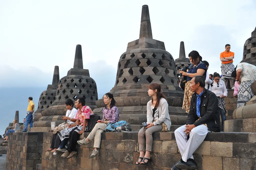 Robertus Pudyanto / Barcroft Media / Northfoto 