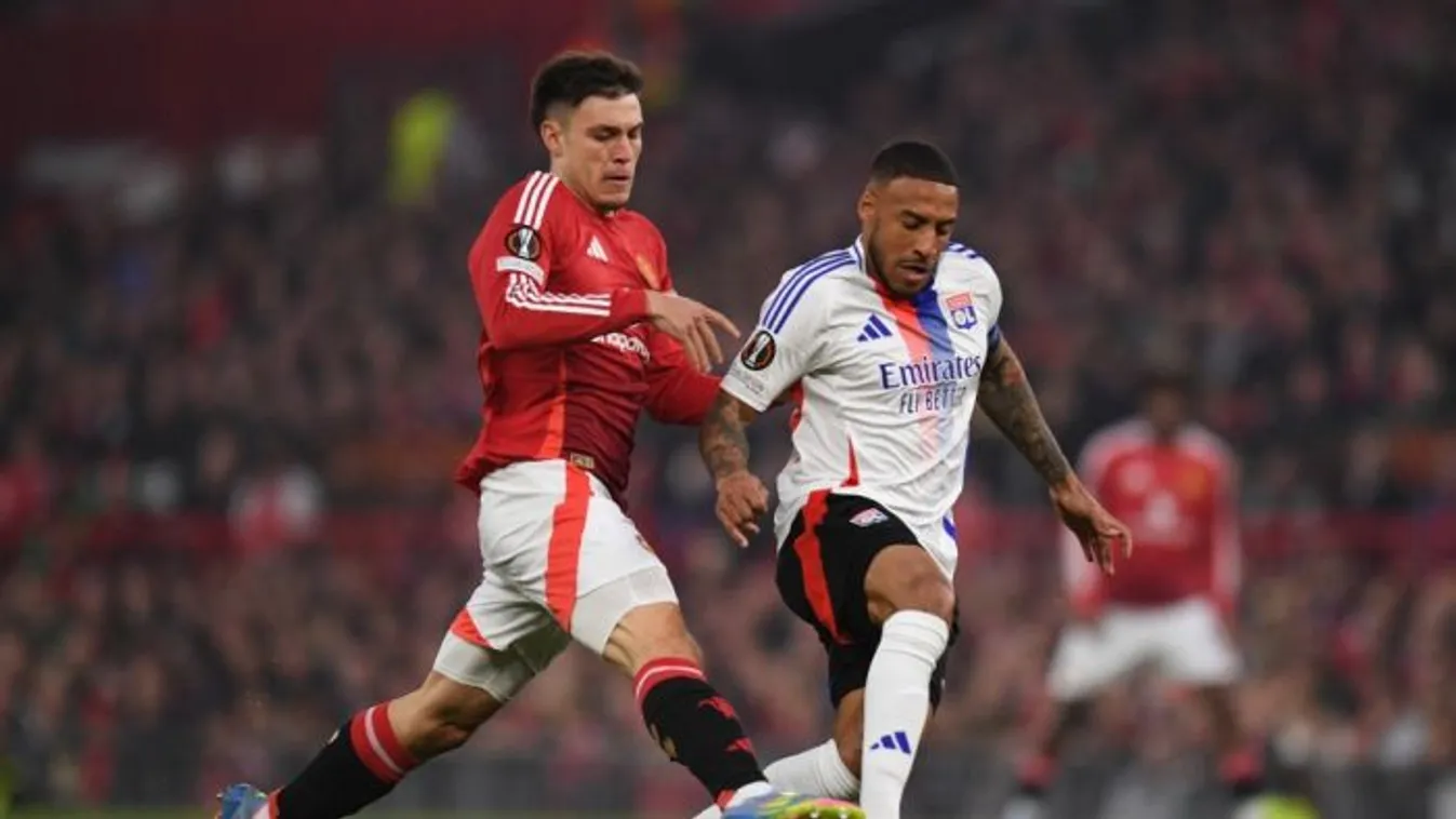Mbappéval szakított, most Manchester United-sztárral kavar a bombázó modell