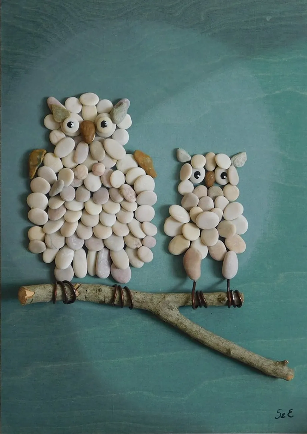 Forrás: Szilajka Erzsébet Kavicsművészet, Kavicsképek, Pebble Art / Facebook 