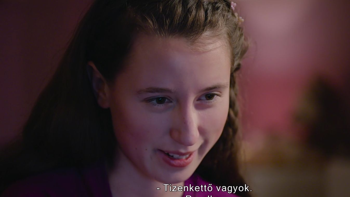 Az idősotthonok kéme és a tizenkét éves lányokra vadászó online predátorok