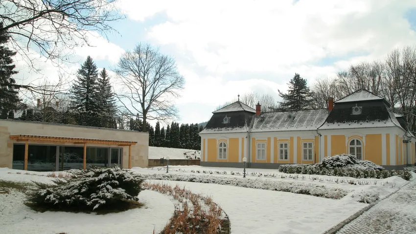 Alsópetény