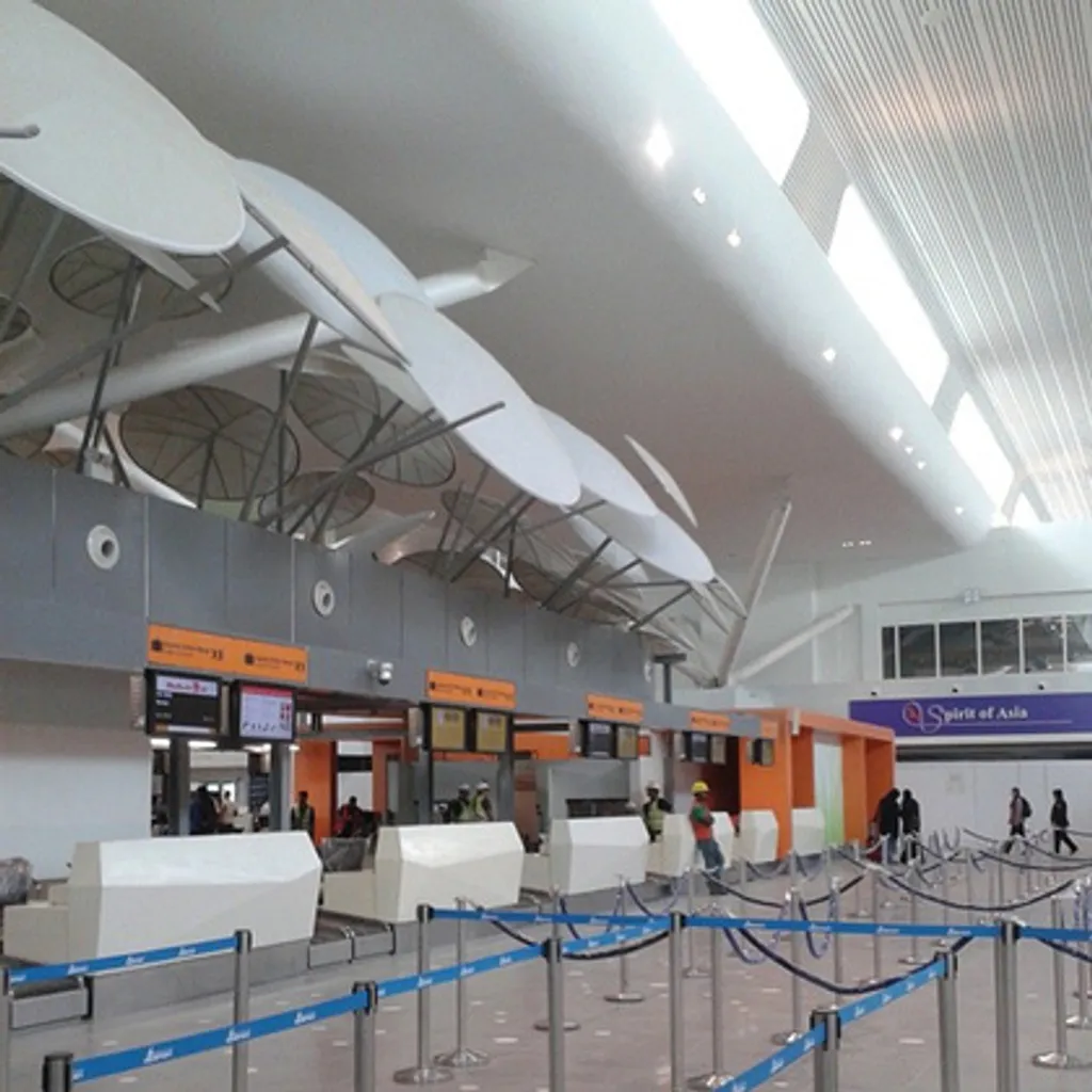 Julie Nurafnie / Klia2 