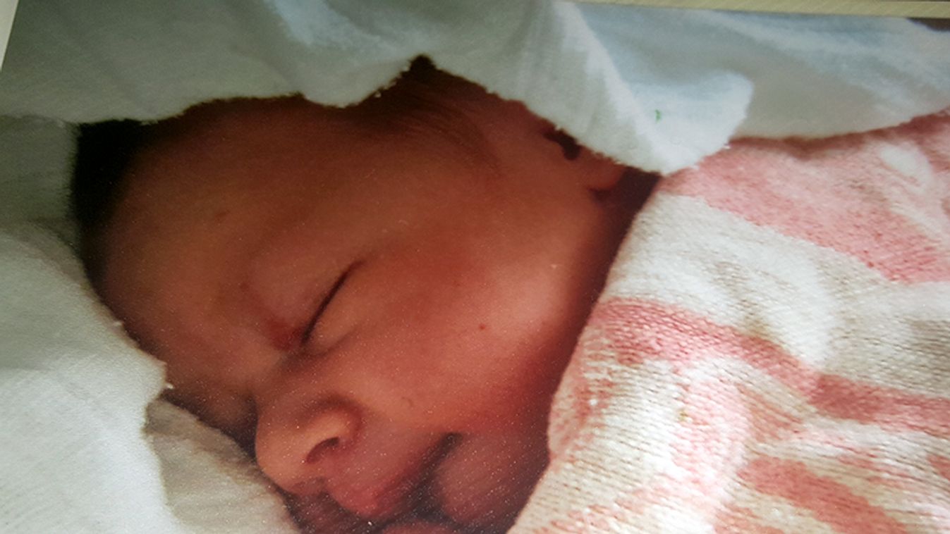 Terhesen elhagyott a párom, a barátnőmmel szültem
