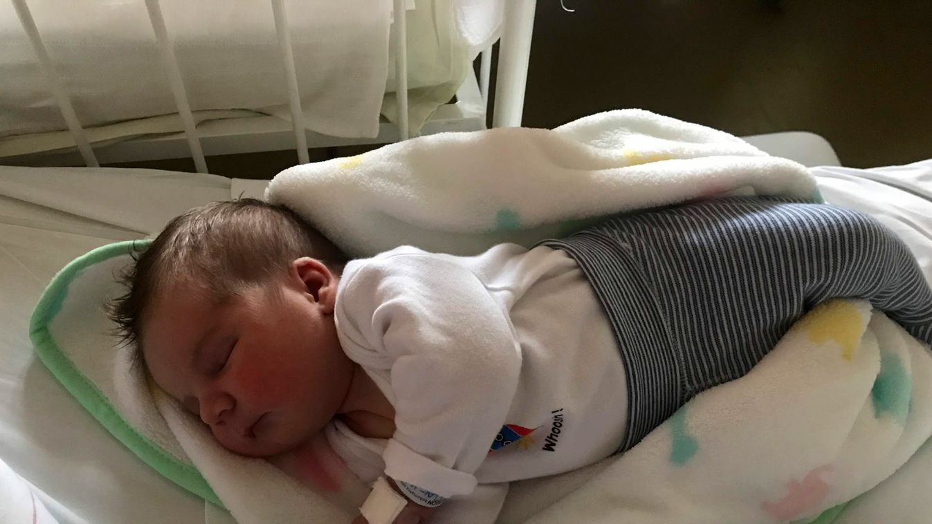Születésnapomra kaptam a kisfiamat