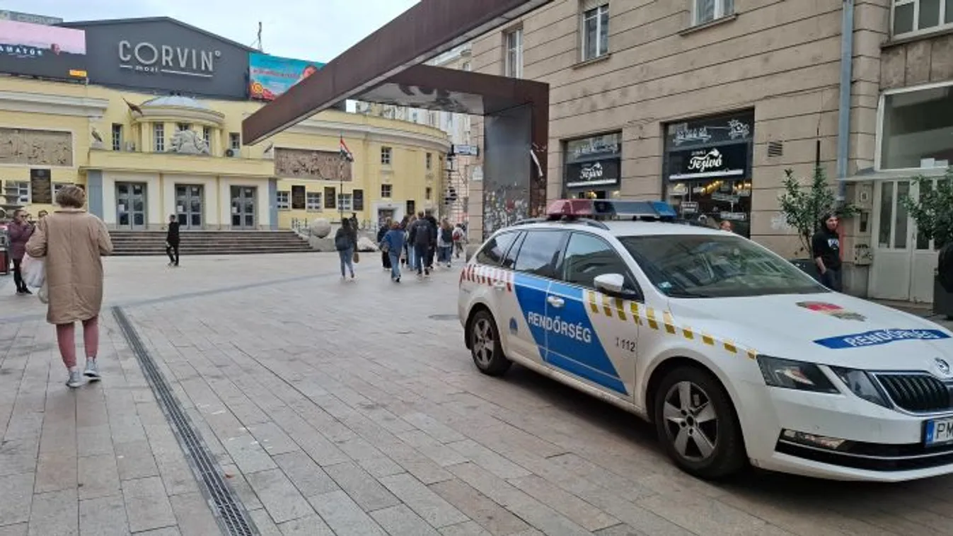 Óriási balhé a Corvin negyedben: drogosok akartak kifosztani egy ájult nőt