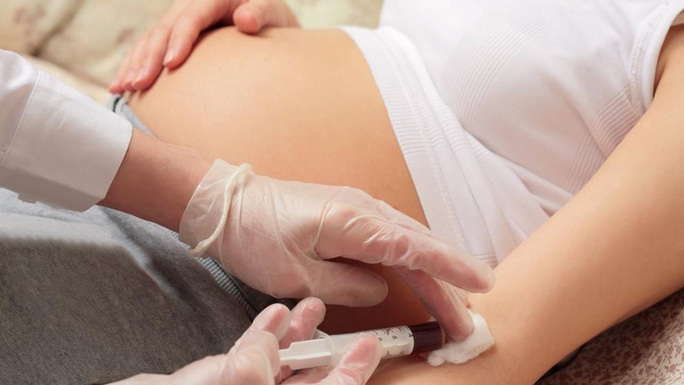 Terhesnapló: Egy órát vártam a vérvételre, hiába volt időpontom