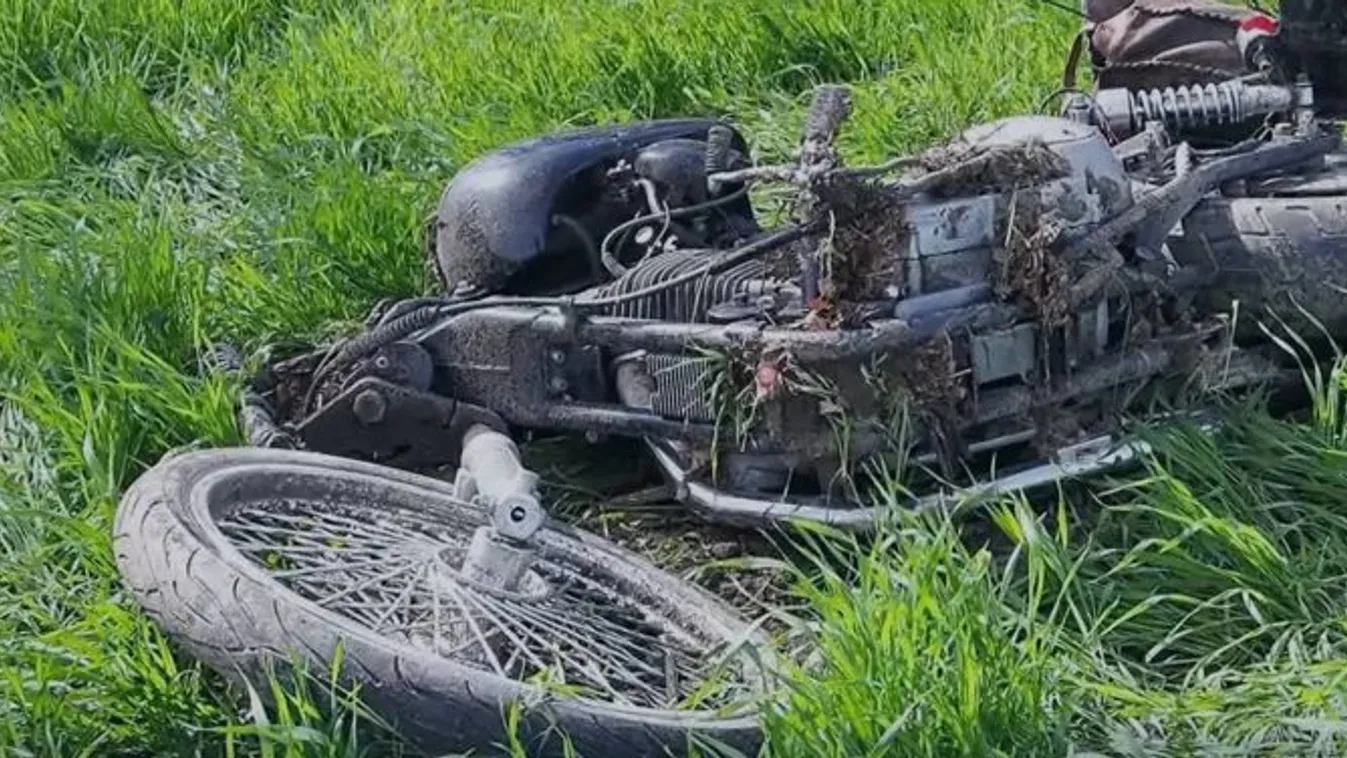 Horrorbaleset Bács-Kiskunban: órákig feküdt a szántóföldön a motoros, mire rátaláltak, ekkor már késő volt