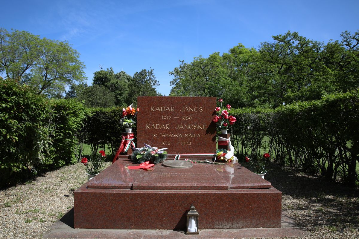Kádár János