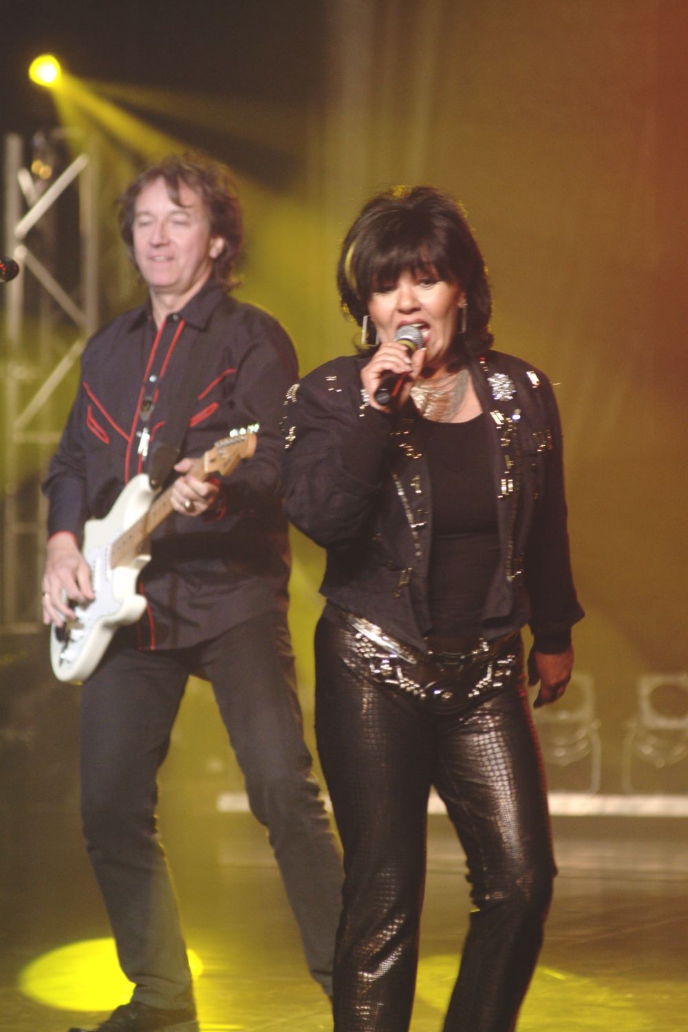 Dolly sztáradatlap