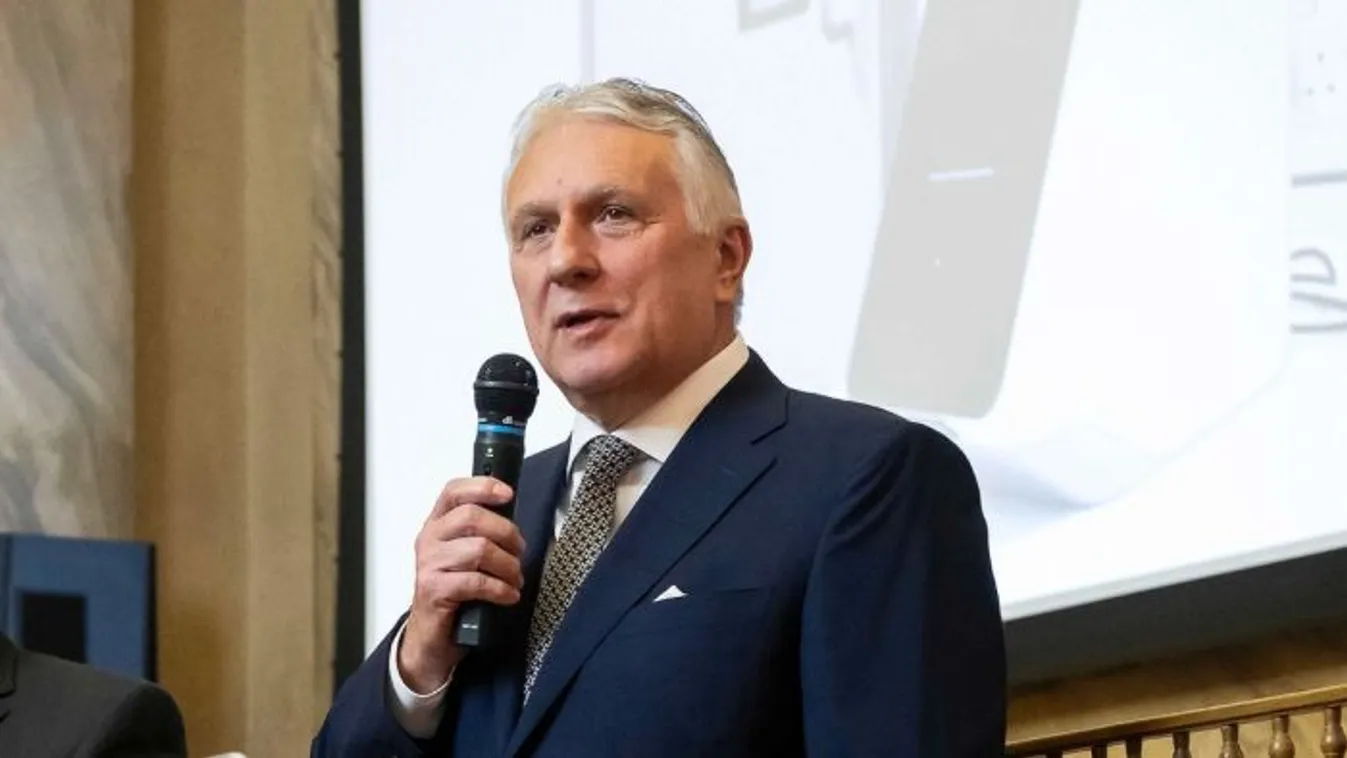 Feljelentés Magyar Péter és Bige László 100 milliós ügylete miatt