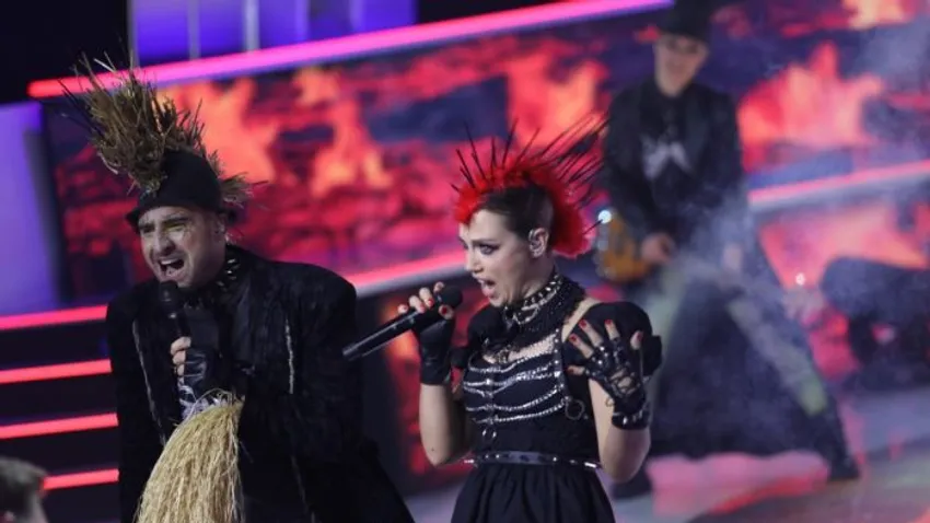 Csárdás-Aurelio, punk Lékai-Kiss Ramóna és Barbie-Győzike: ilyen volt A Nagy Duett 5. élő adása