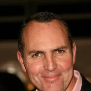 Arnold Vosloo képe