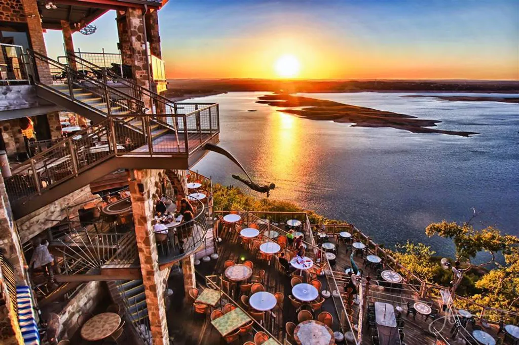 The Oasis on Lake Travis / Facebook 