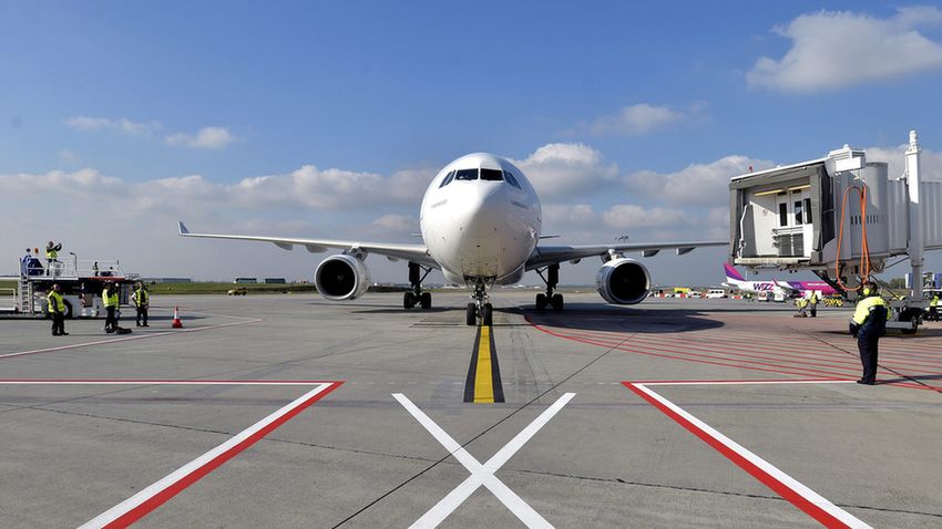 Megérkezett Budapestre az Emirates első járata
