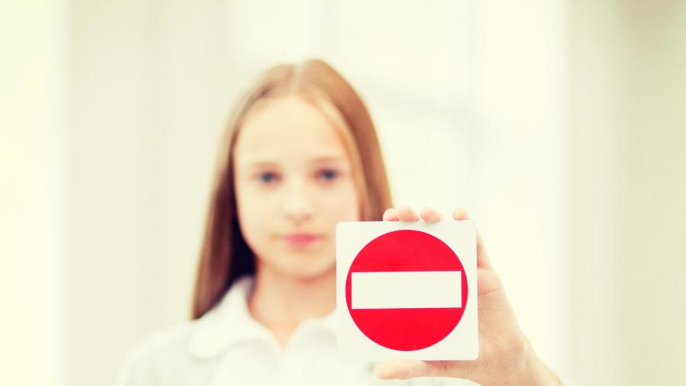 Nem mehetnek be a gyerekek a szegedi klinikára
