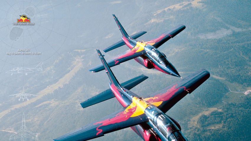 Hétvégén felvonul a Red Bull válogatott repülőgépflottája
