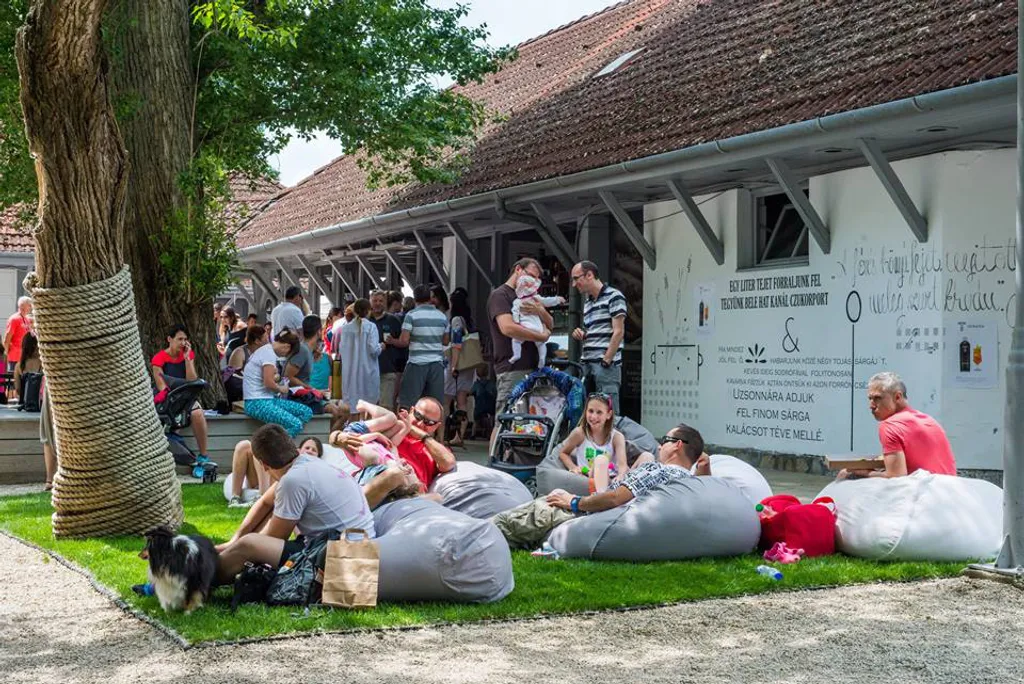 Fotó: Blanka Sebestyen / Tihanyi PIAC Placc 