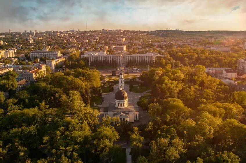 Az ismeretlen Moldova, utazás, Kisinyov