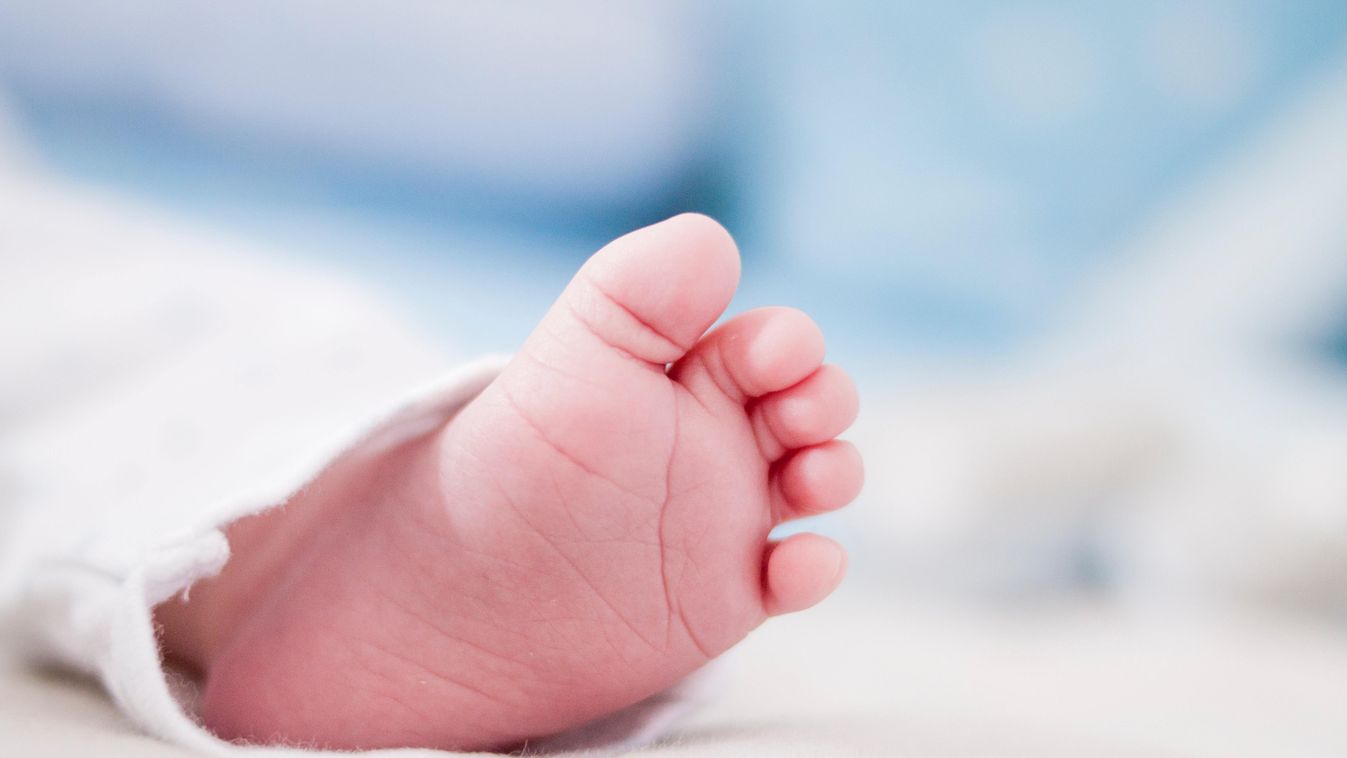Kiszívták a gyereket belőlem, a méhszájamig repedtem