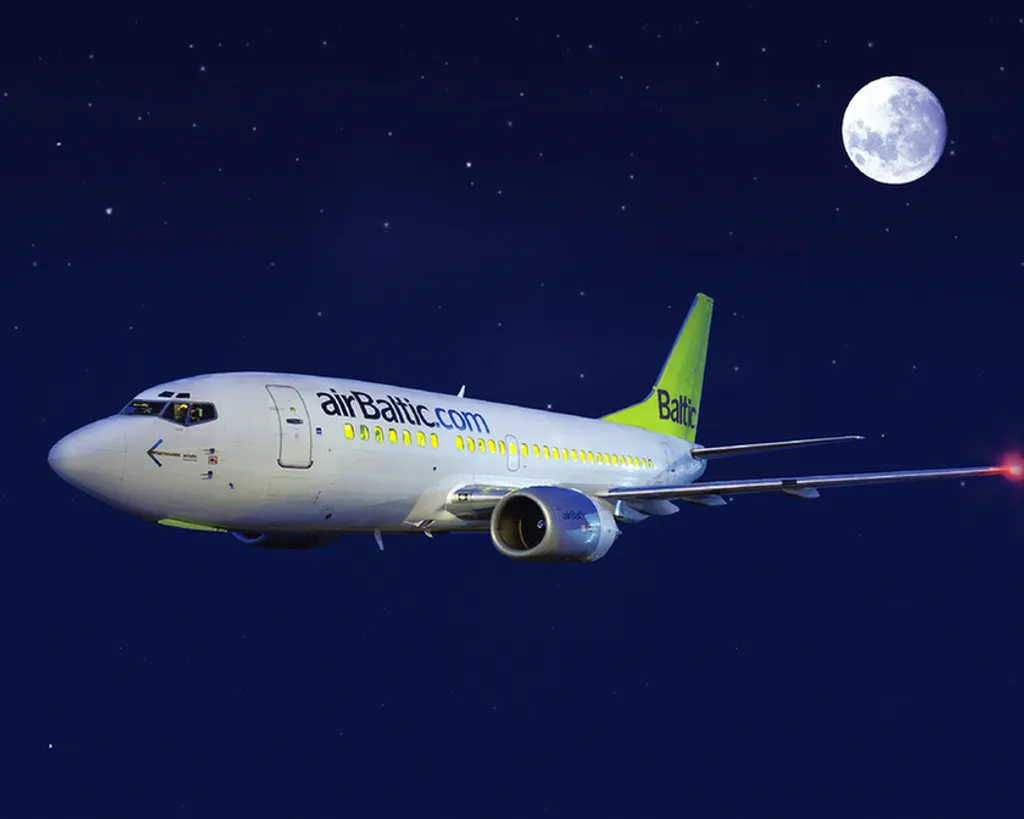 www.airbaltic.com 