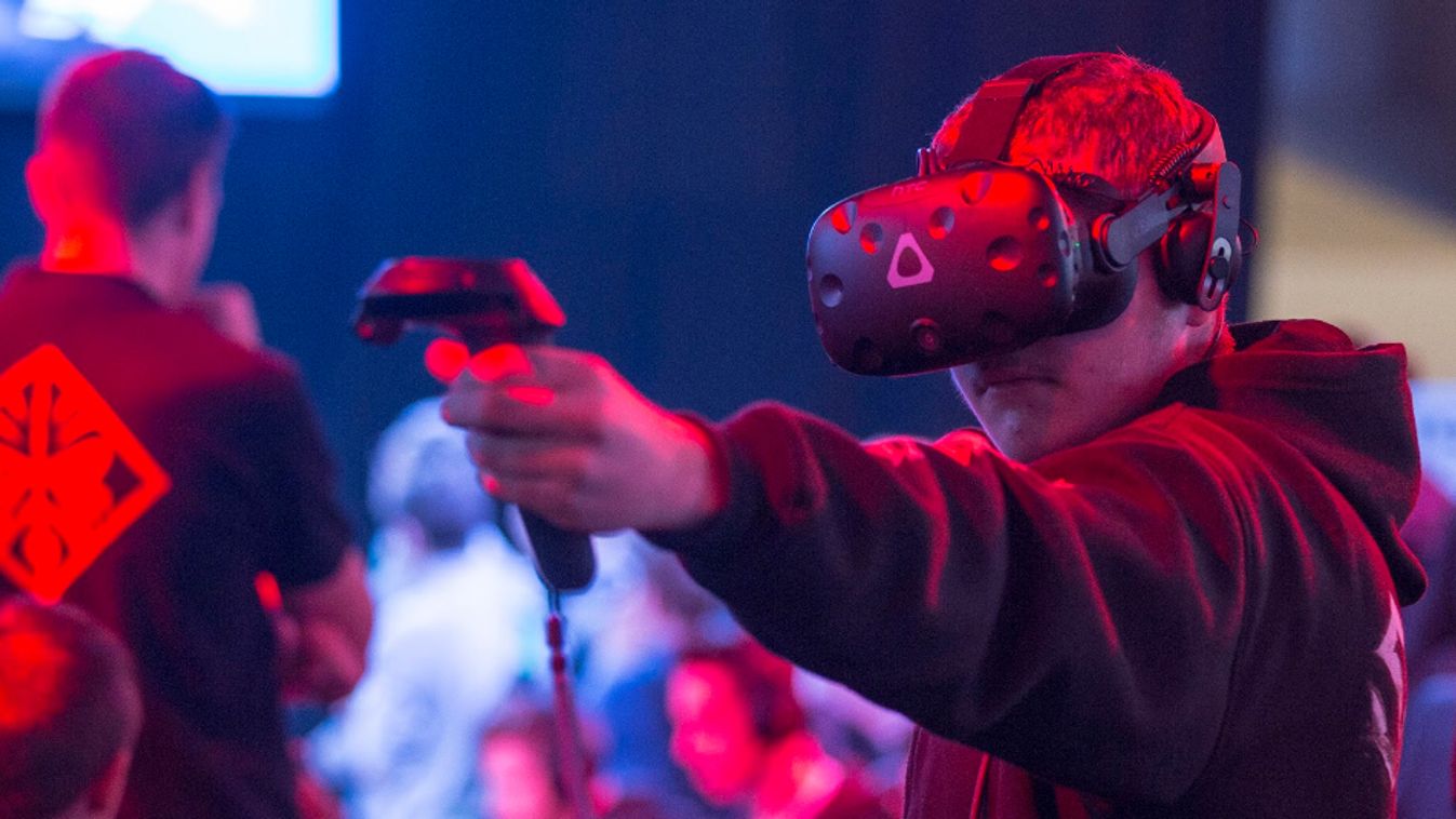 Ugorj fejest szombaton a virtuális világba!