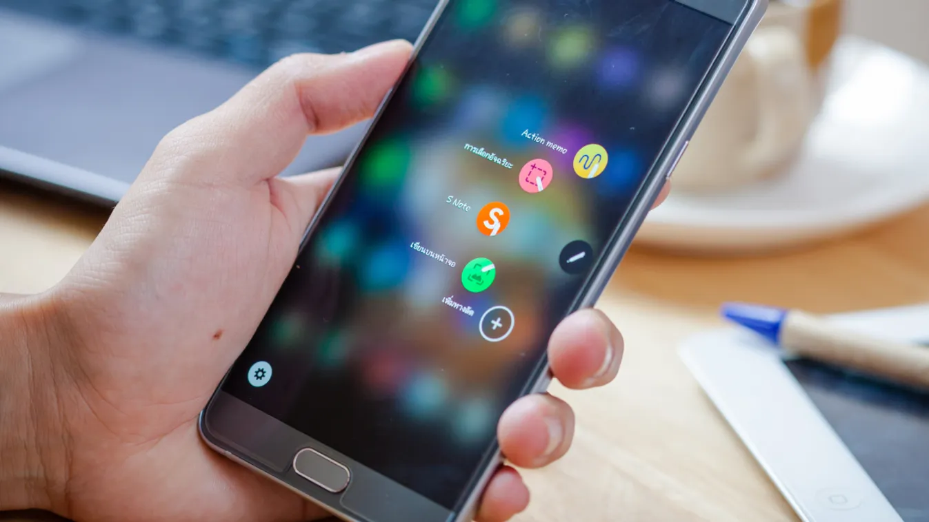 Samsung telefonod van? Ezt a funkciót azonnal ellenőrizd le, megdöbbentő hibára figyelmeztetnek a szakemberek!