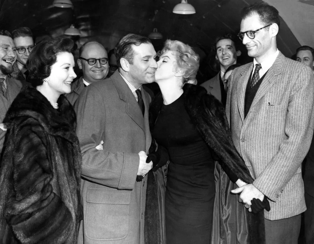 Leonardo DiCaprio, Life And Death Of Marylin Monroe