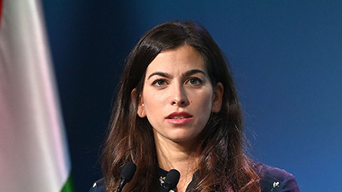 Szentkirályi Alexandra: A budapesti hidakon már minden héten Pride van