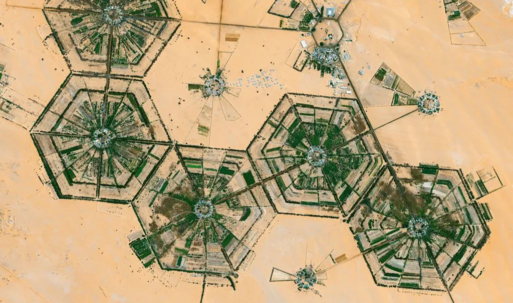 eoVision/GeoEye / e-GEOS 