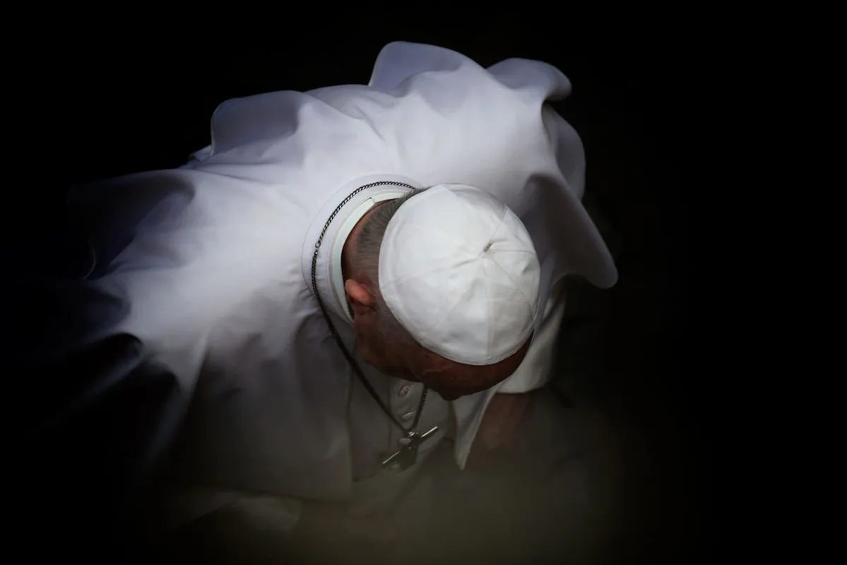 20210609_zaf_i15 - Le pape François à son arrivée à son audience hebdomadaire dans la cour intérieure St Damaso au Vatican