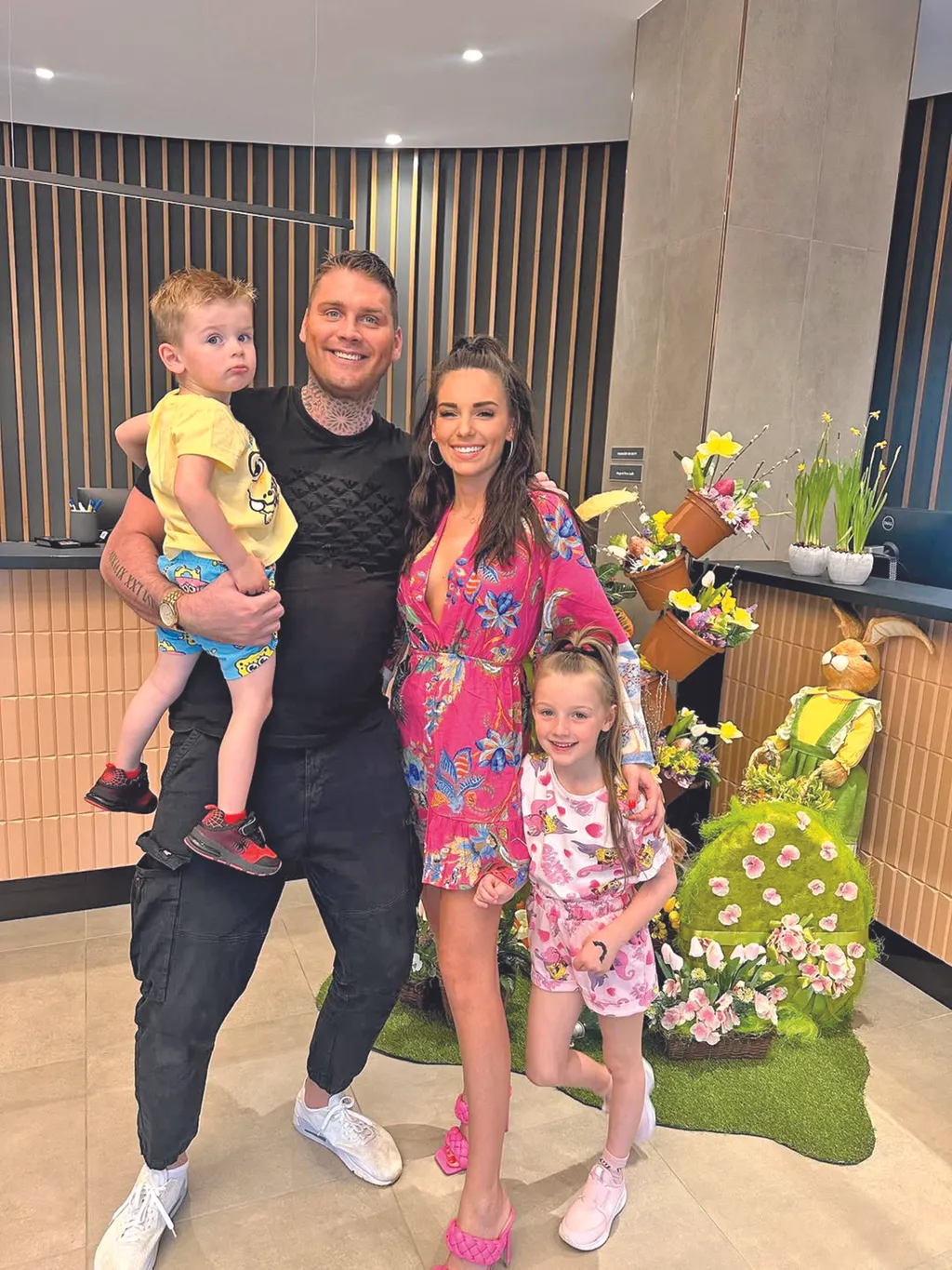 HOT FELTÖLTÉSEK
Berki - felteszem én
Tilla - Ági
Kardffy - Ákos
A Nagy Duett - Niki
D. Nagy Lajos - Ákos
Dudás Miki - Niki