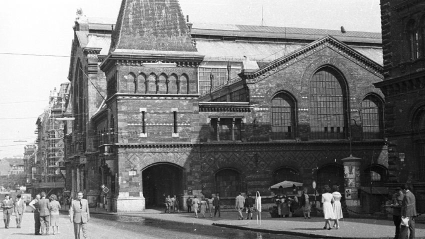 Ilyen volt a helyzet a Központi Vásárcsarnokban 1970 körül