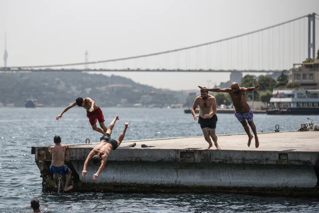 Forrás: Anadolu Agency via AFP/2023 Anadolu Agency/Berk Ozkan