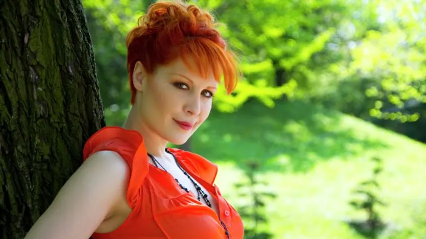 Képernyőn innen, kifutón túl – Orosz Barbara a stílus és a szakma világában