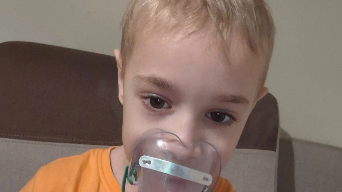 Aggasztó hírek érkeztek: újabb betegség veszélyezteti a Duchenne-szindrómás Dominik egészségét