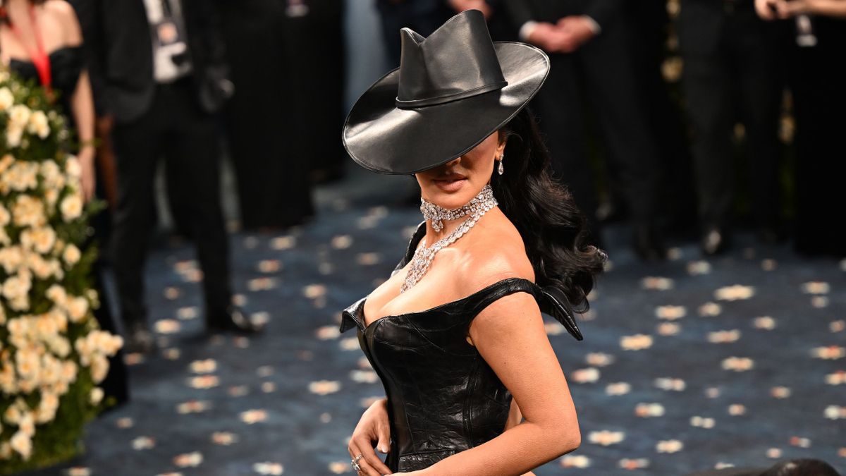A Met-gála 2025 legkínosabb pillanata: Kim Kardashian kiborult a biztonsági őrre