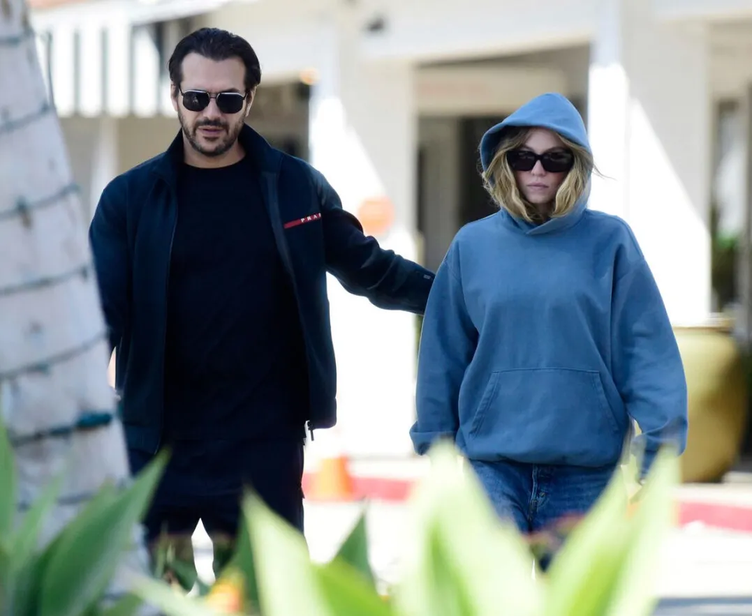 Sydney Sweeney, Jonathan Davino
