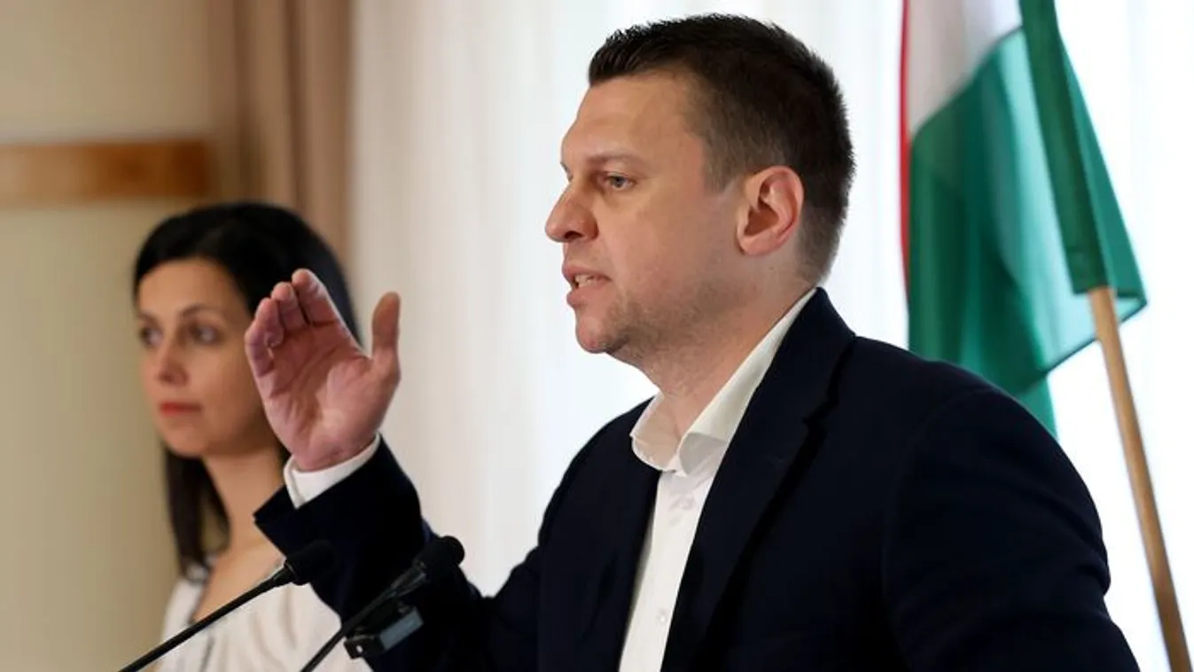 Menczer Tamás: 1000 ember dolgozik Brüsszelben Ukrajna gyorsított uniós felvételén!