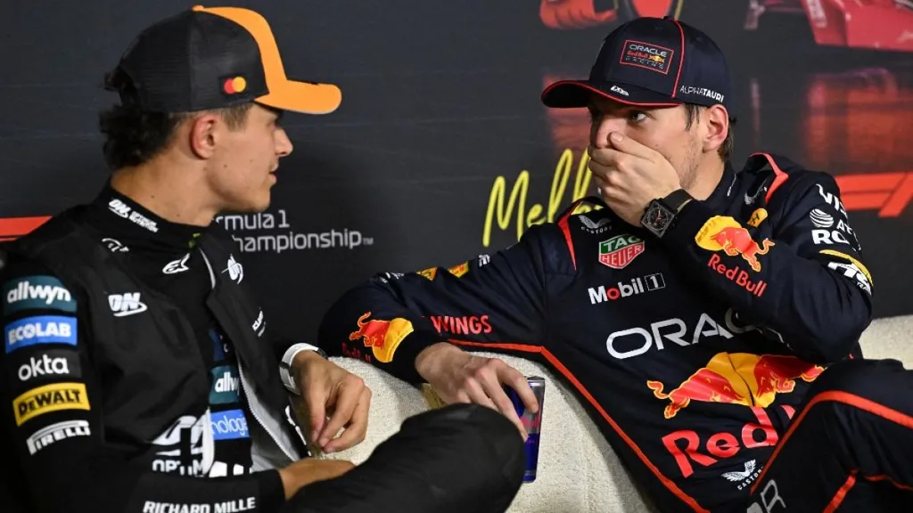 Lando Norris alaposan elverte a Forma-1-es Monacói Nagydíj időmérőjén Max Verstappent